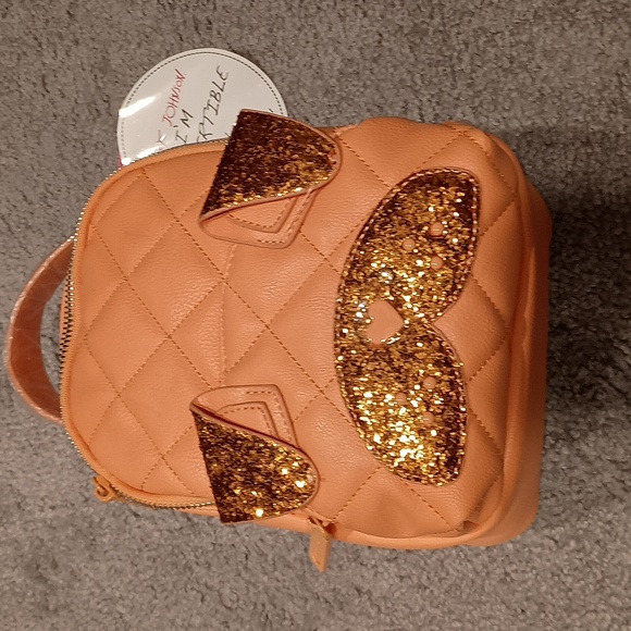 Betsey Johnson doggie backpack - Picture 1 of 2